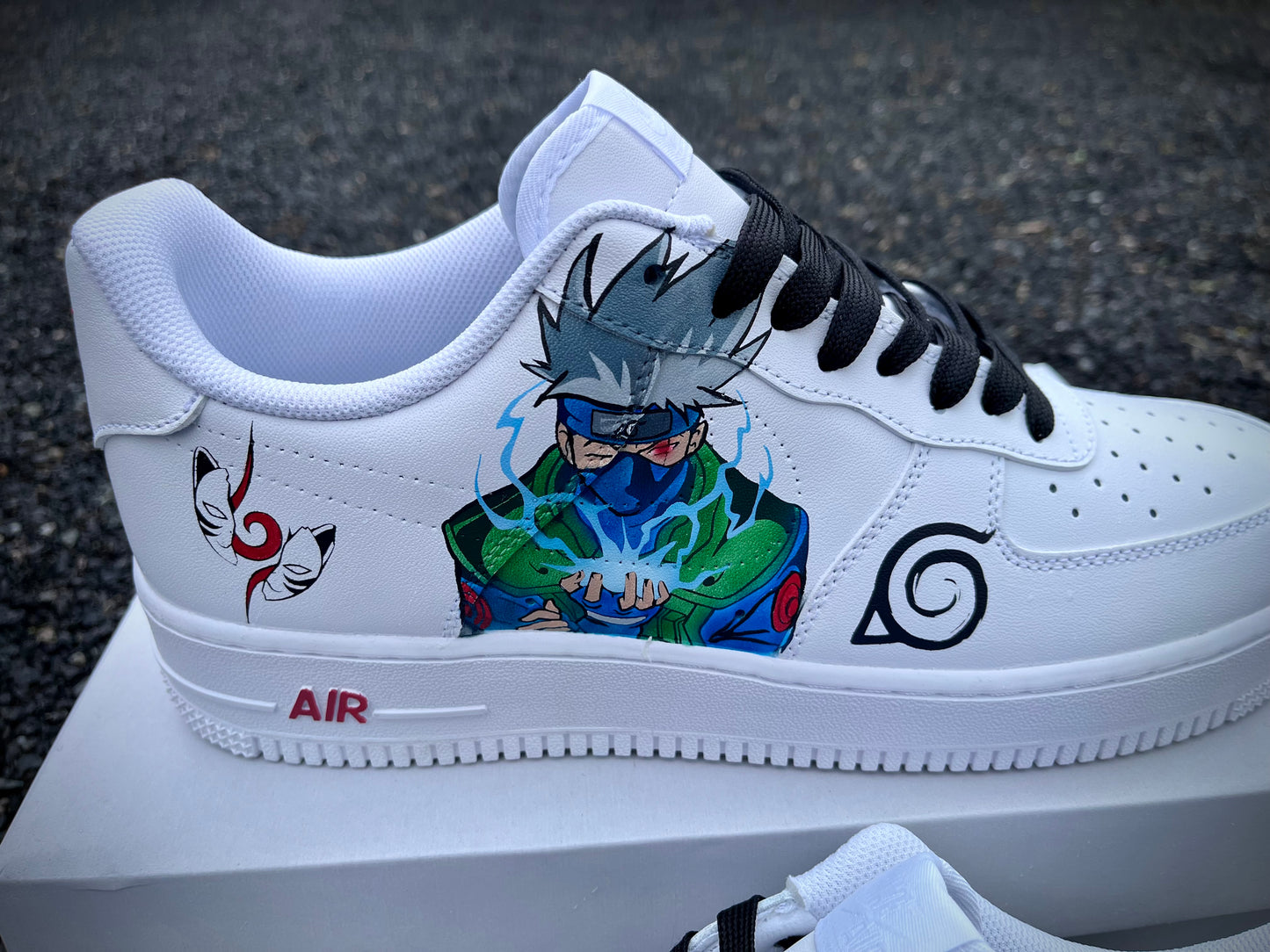 Air Force 1 Itachi contra Sasuke